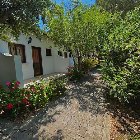 Bare Hill Holiday Apartments Krini Экстерьер фото