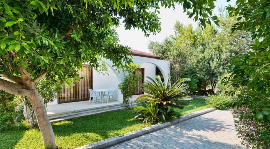 Bare Hill Holiday Apartments Krini Экстерьер фото