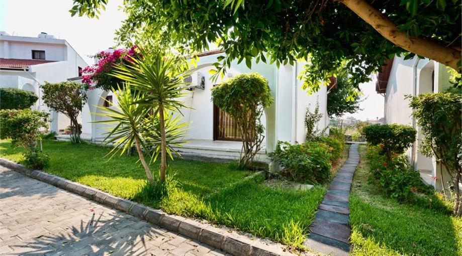 Bare Hill Holiday Apartments Krini Экстерьер фото